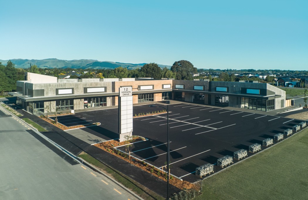 12 Vernon Drive - 01